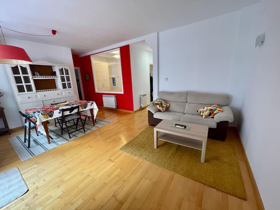 Acogedor Apartamento En Zaragoza Exteriör bild