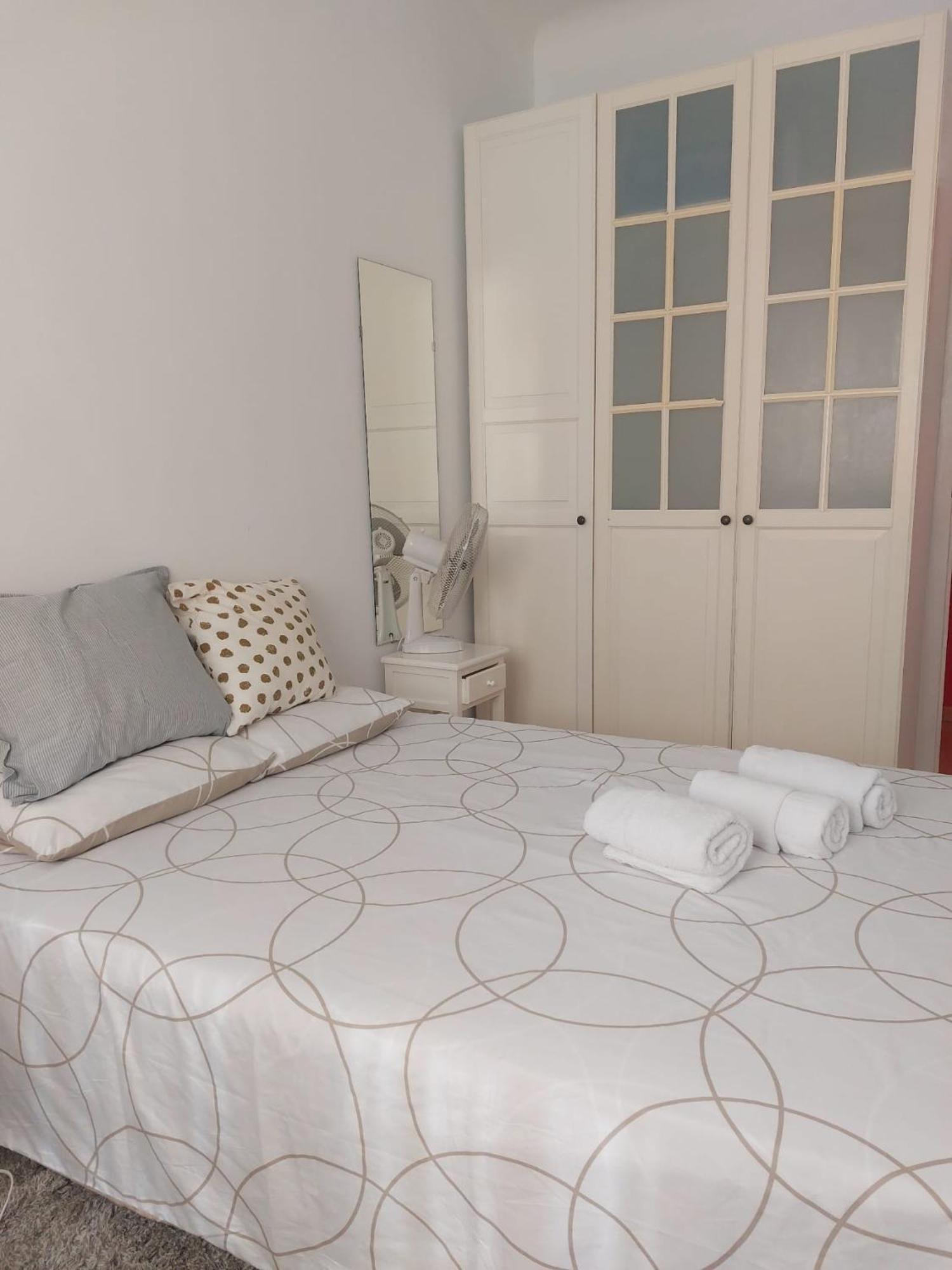 Acogedor Apartamento En Zaragoza Exteriör bild